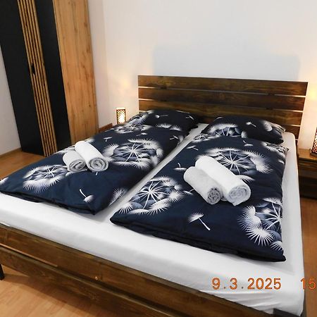 Ferienwohnung Pod Dubom Liptovský Mikuláš Exterior foto