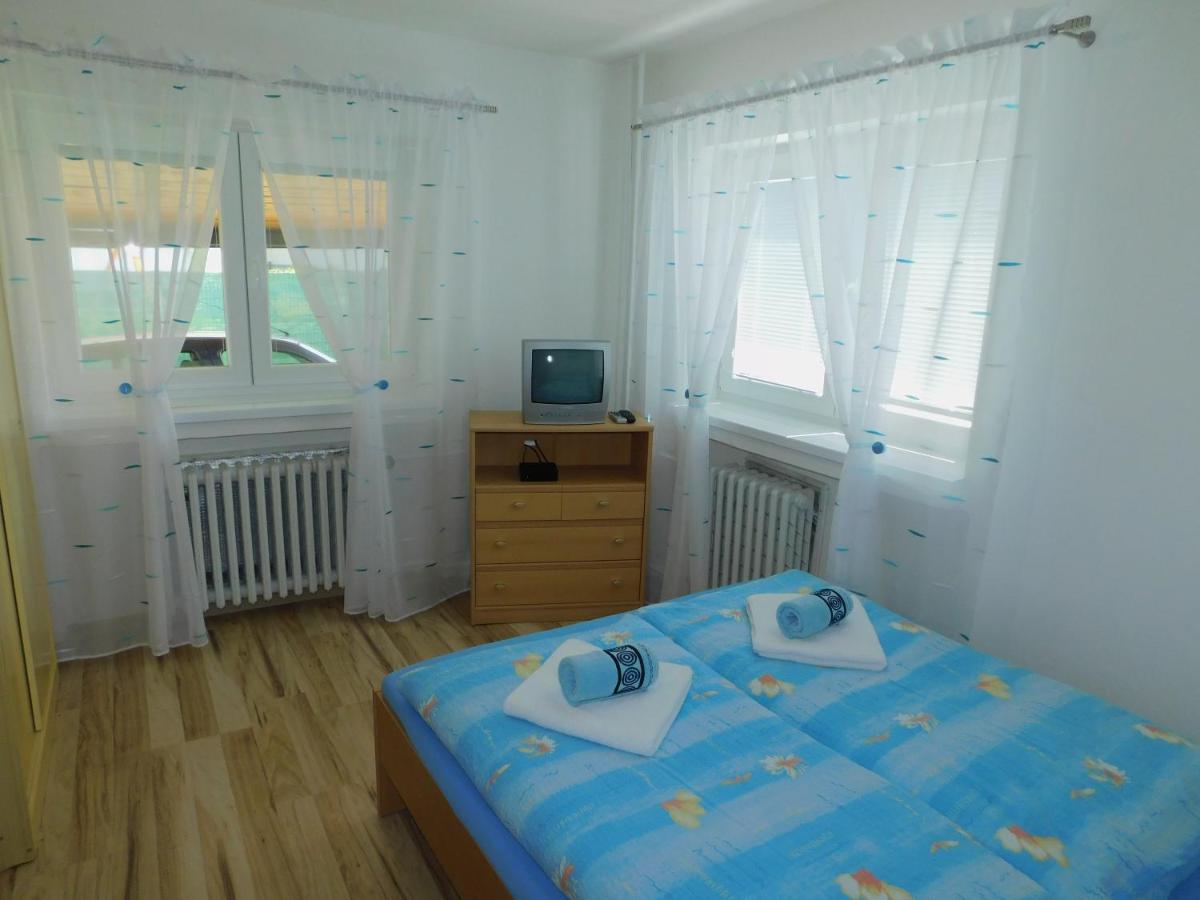 Ferienwohnung Pod Dubom Liptovský Mikuláš Exterior foto