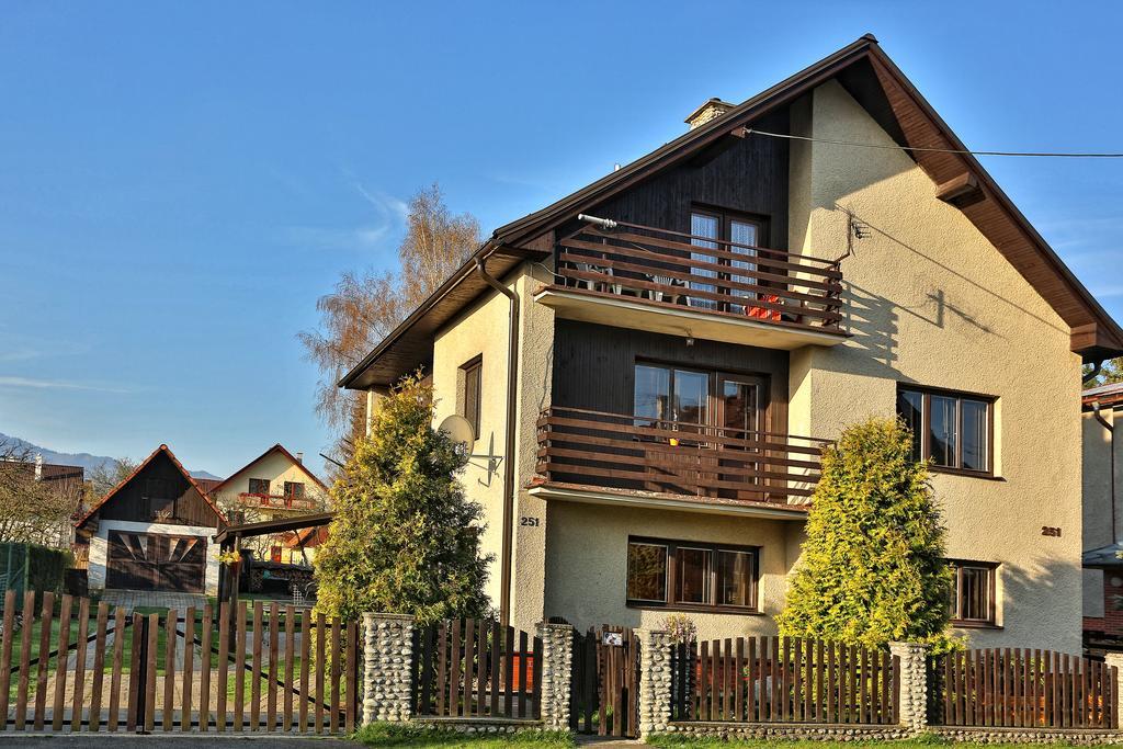 Ferienwohnung Pod Dubom Liptovský Mikuláš Exterior foto